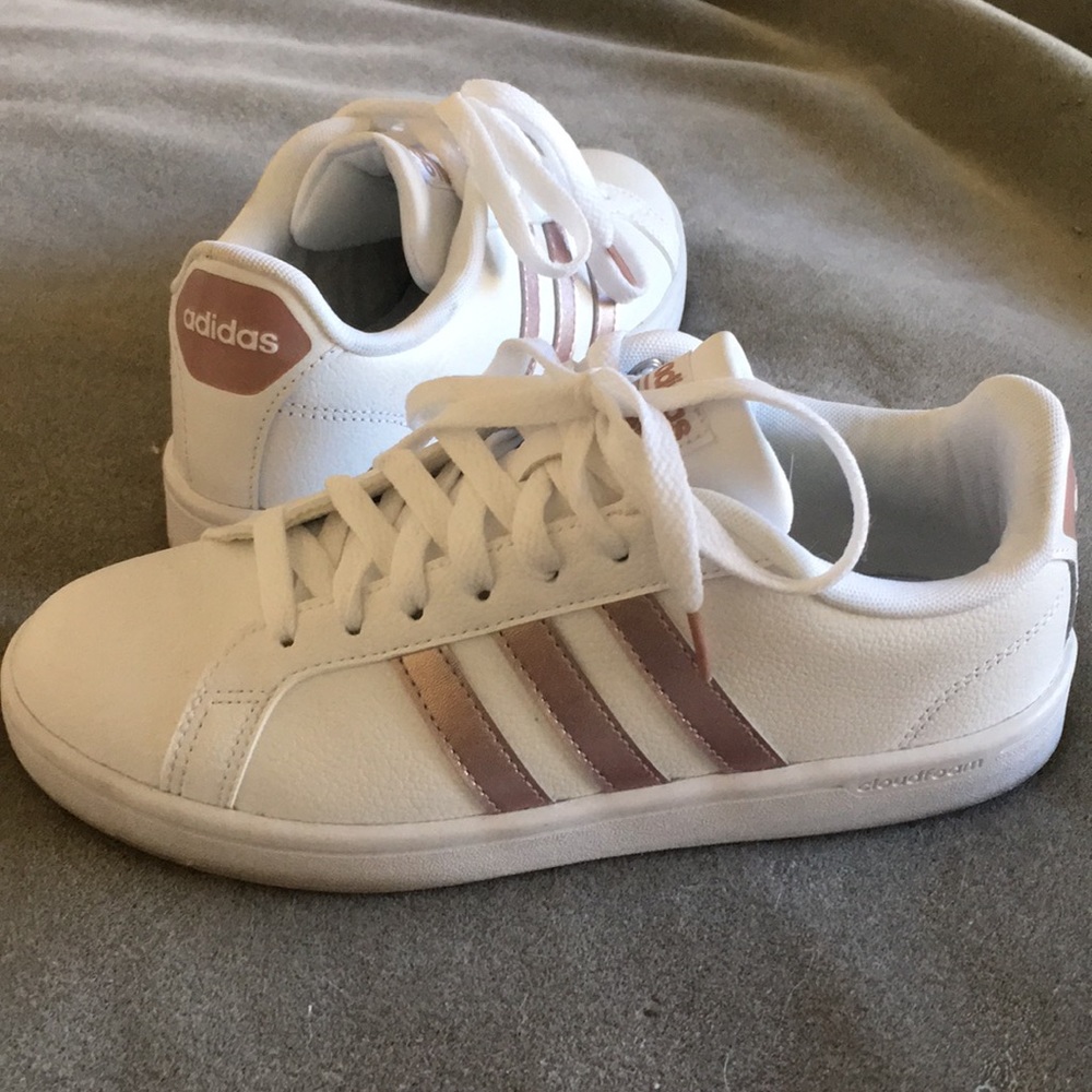 Adidas Ortholite Float in Rose Gold size 7